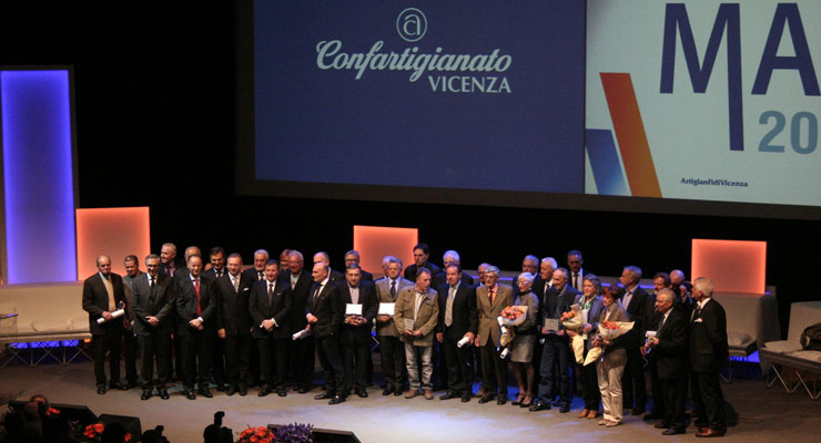 Il gruppo dei premiati