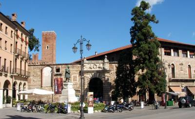 Vicenza, ingresso del Teatro Olimpico - Foto Rinina25 & Twice25