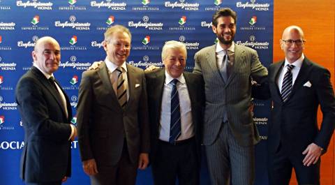 Pietro Francesco De Lotto (dir. gen. Confartigianato Vicenza), Agostino Bonomo (pres. Confartigianato Vicenza), Giovanni Di Benedetto (pres. ITAS), Valerio Dal Sasso (Savitas), Ermanno Grassi (dir. gen. ITAS)