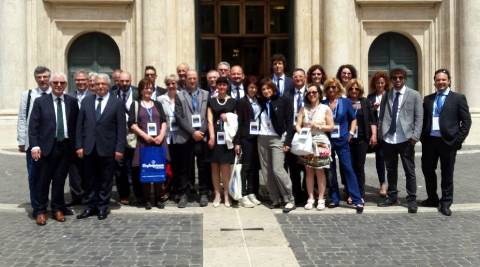 La delegazione della Scuola Politica ed Economia e la Giunta di Confartigianato Vicenza in visita a Montecitorio