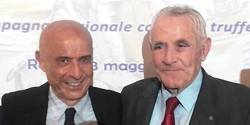 Il Ministro Marco Minniti con Gino Cogo