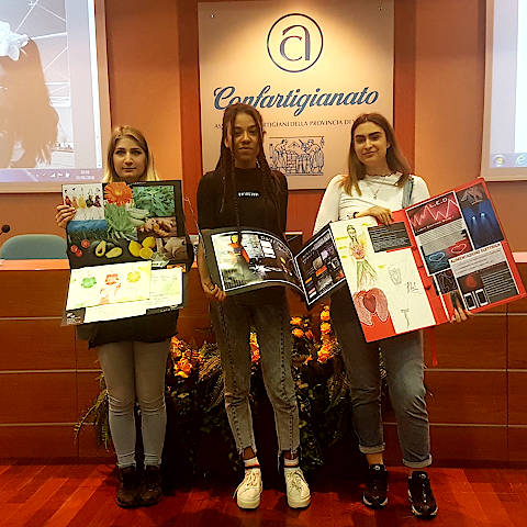 Le vincitrici: da sinistra, Lara Frizzo, Ilaria Berto, Giulia Bellina
